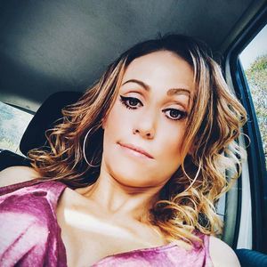 Meet your Posher, Amy elaina